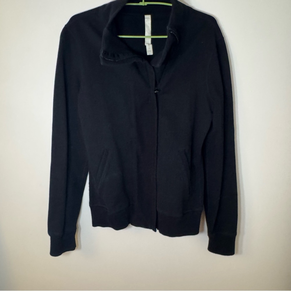 lululemon athletica Black Bomber Jacket - Picture 1 of 5